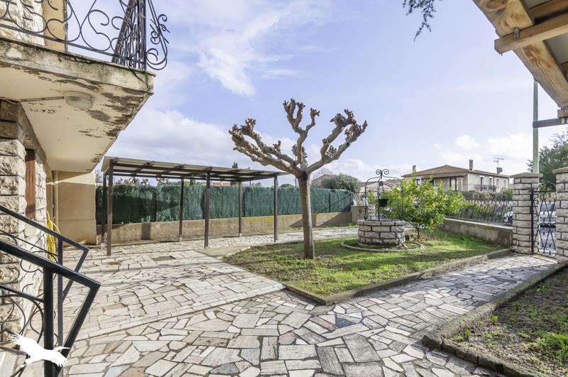 Vente Maison MEZE - 4 pièces -80 m² - (34140)
