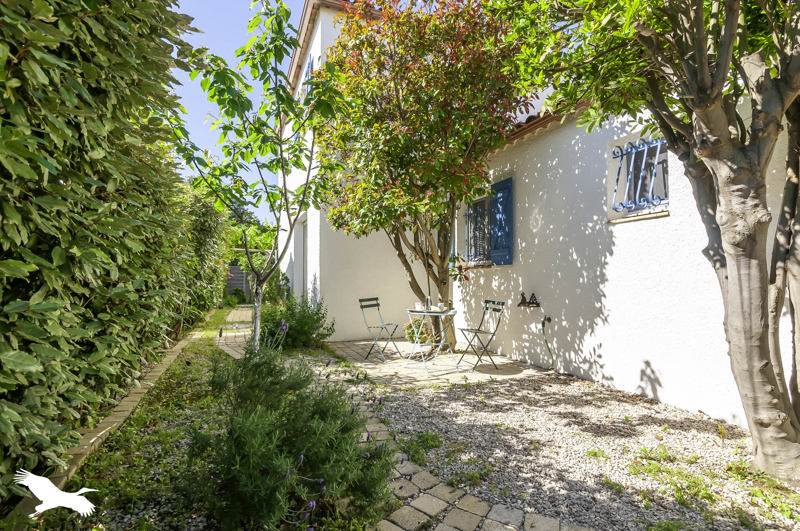 Vente Maison MEZE - 6 pièces -136 m² - (34140)