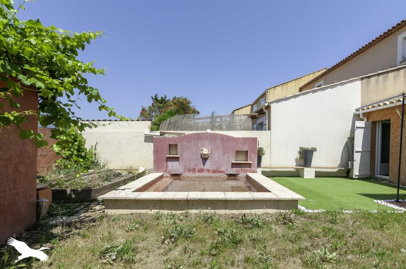 Vente Maison Mèze - 5 pièces -84 m² - (34140)