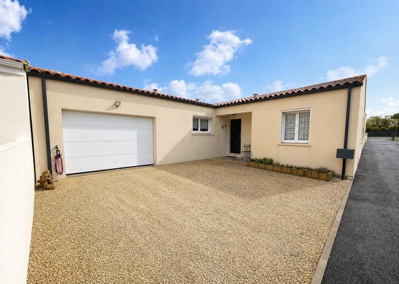 Vente Maison ST SULPICE DE ROYAN - 5 pièces -104 m² - (17200)
