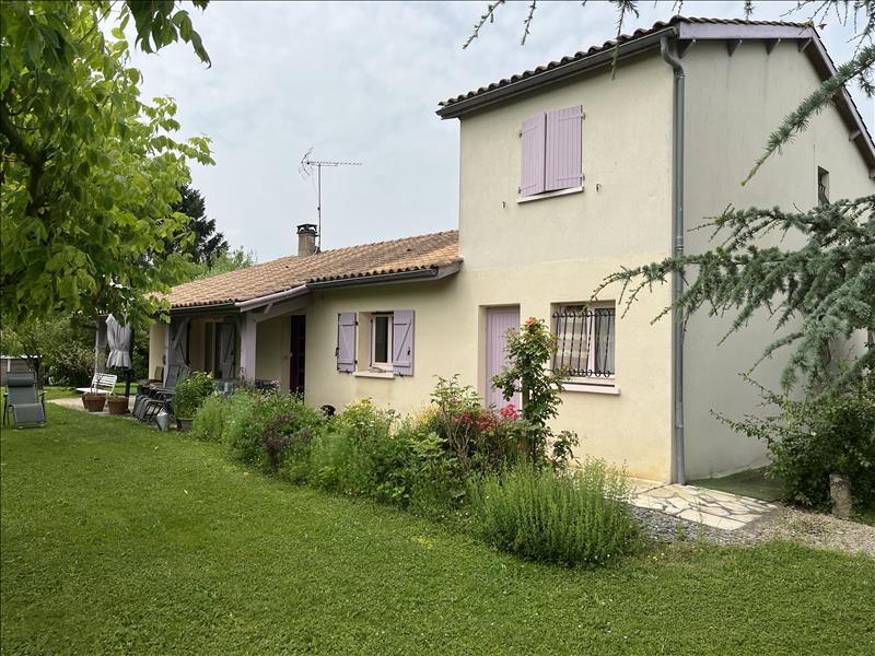 Vente Maison ST VIVIEN DE MONSEGUR - 7 pièces -129 m² - (33580)