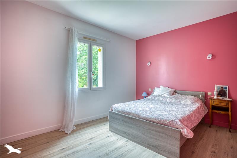 Vente Maison ST VIVIEN DE MONSEGUR - 7 pièces -129 m² - (33580)