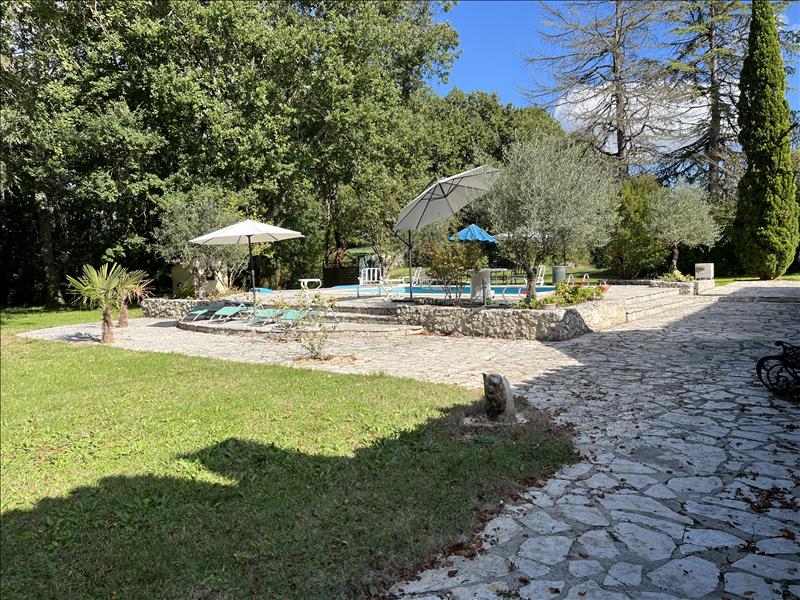 Vente Maison LOUBES BERNAC - 8 pièces -310 m² - (47120)