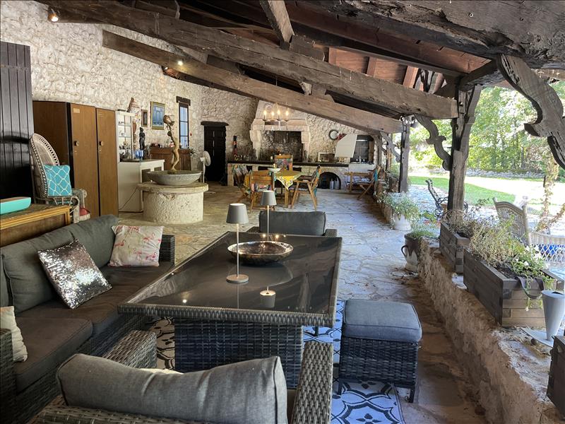 Vente Maison LOUBES BERNAC - 8 pièces -310 m² - (47120)