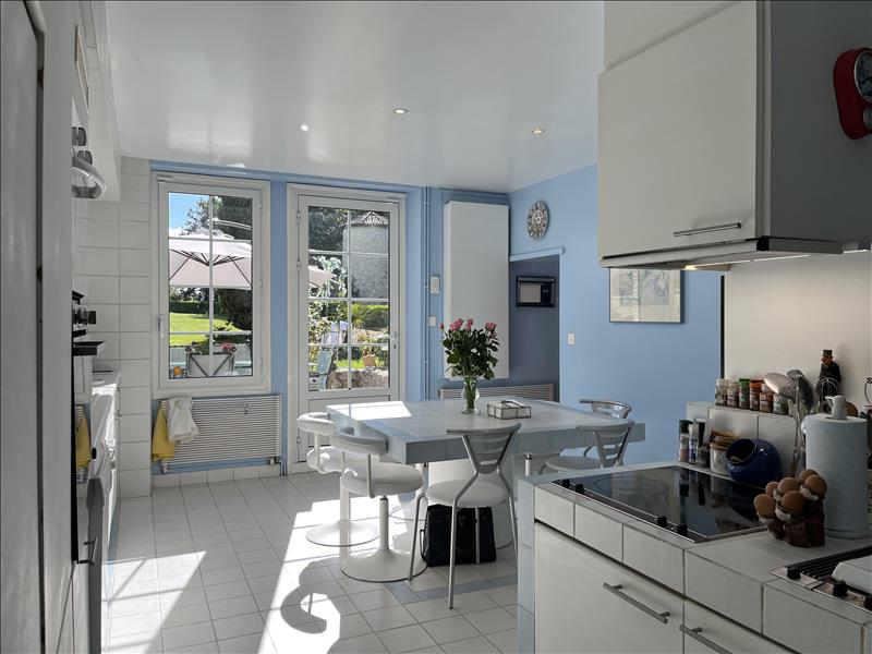 Vente Maison LOUBES BERNAC - 8 pièces -310 m² - (47120)