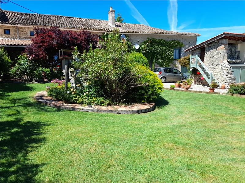 Vente Maison DIEULIVOL - 7 pièces -215 m² - (33580)