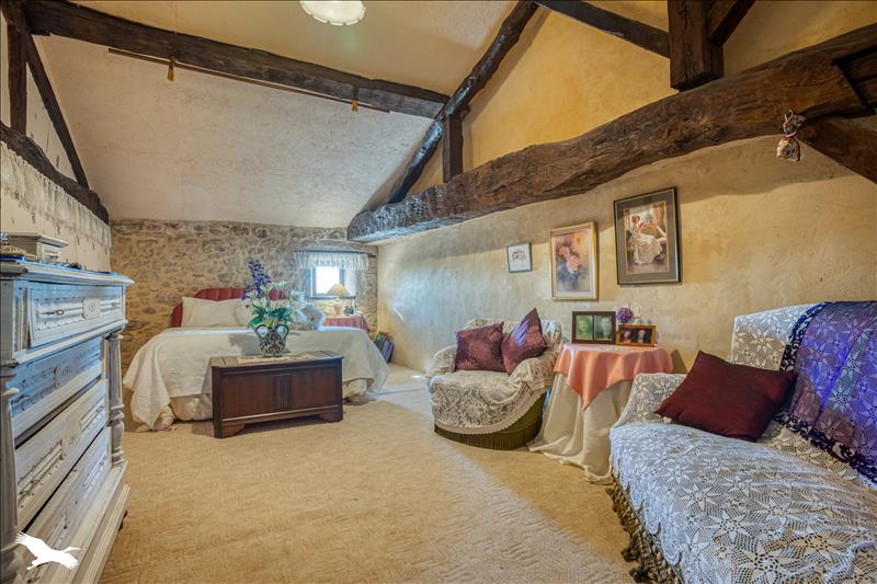 Vente Maison DIEULIVOL - 7 pièces -215 m² - (33580)