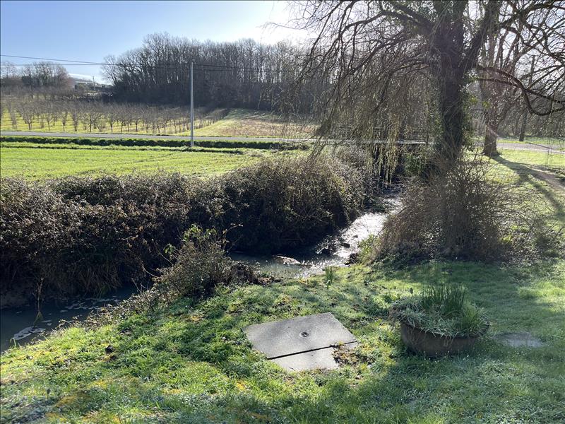 Vente Maison ESCLOTTES - 9 pièces -231 m² - (47120)