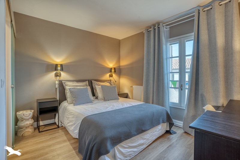 Vente Maison LOUBES BERNAC - 9 pièces -274 m² - (47120)