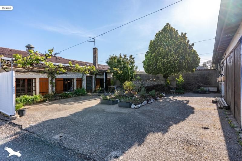 Vente Maison LOUBES BERNAC - 9 pièces -274 m² - (47120)