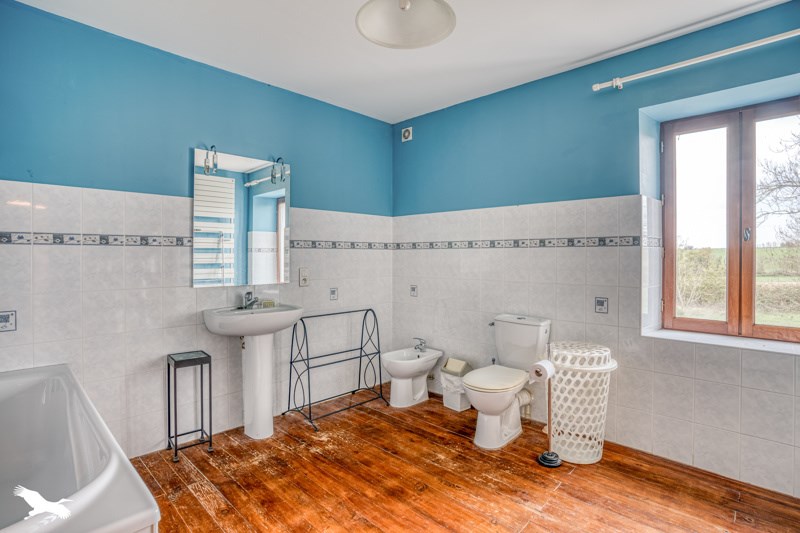 Vente Maison ST JEAN DE DURAS - 5 pièces -141 m² - (47120)