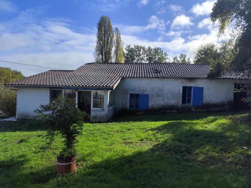 Vente Maison AURIOLLES - 2 pièces -68 m² - (33790)