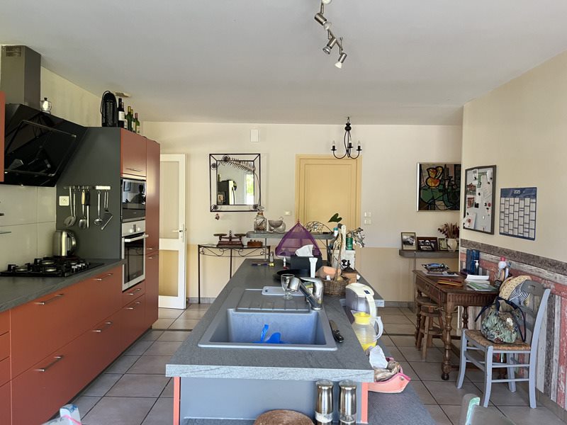 Vente Maison MONSEGUR - 7 pièces -242 m² - (33580)