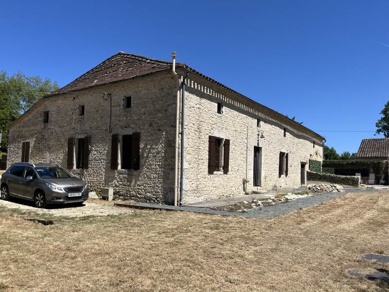 Vente Maison ST ASTIER - 6 pièces -150 m² - (47120)