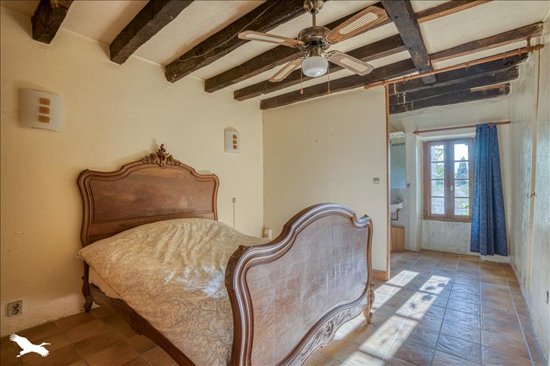 Vente Maison FONROQUE - 8 pièces -260 m² - (24500)