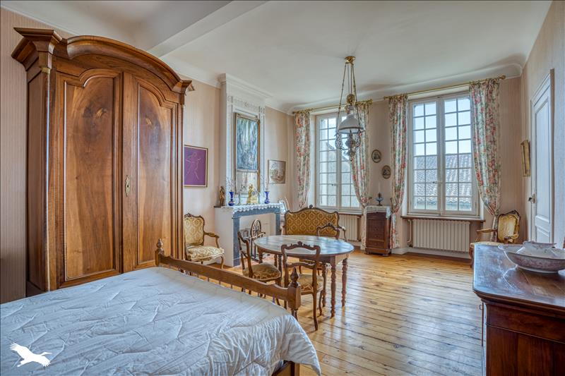 Vente Maison MIRAMONT DE GUYENNE - 8 pièces -300 m² - (47800)