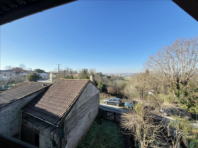 Vente Maison MONBAHUS - 5 pièces -75 m² - (47290)