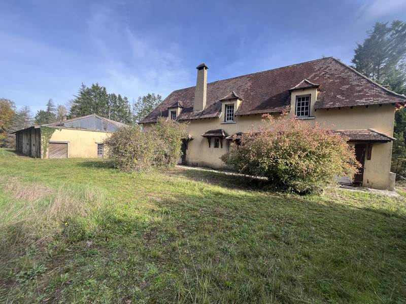 Vente Maison BOURGOUGNAGUE - 7 pièces -228 m² - (47410)