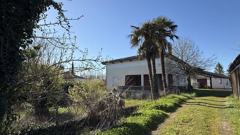 Vente Maison LAVERGNE - 5 pièces -235 m² - (47800)