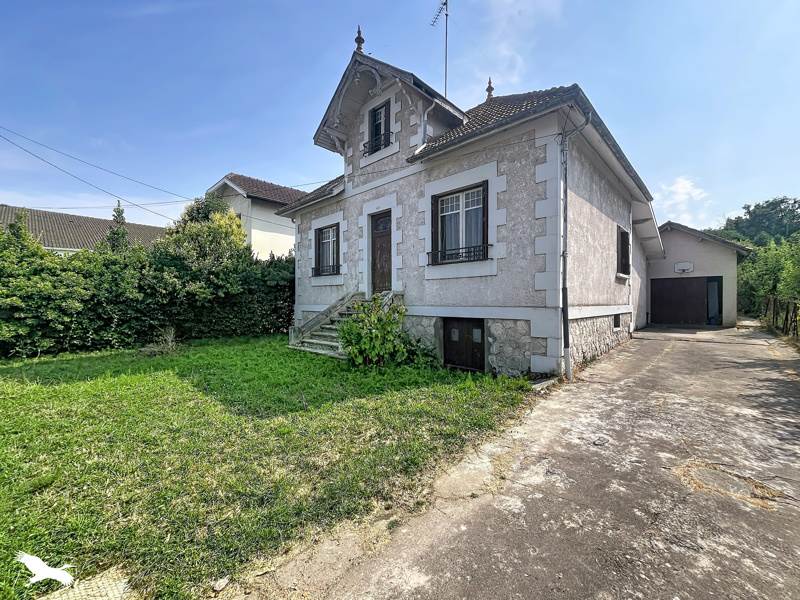 Maison 6 pièces 97 m² · à Miramont-de-Guyenne · 97 m² · 60 000 €