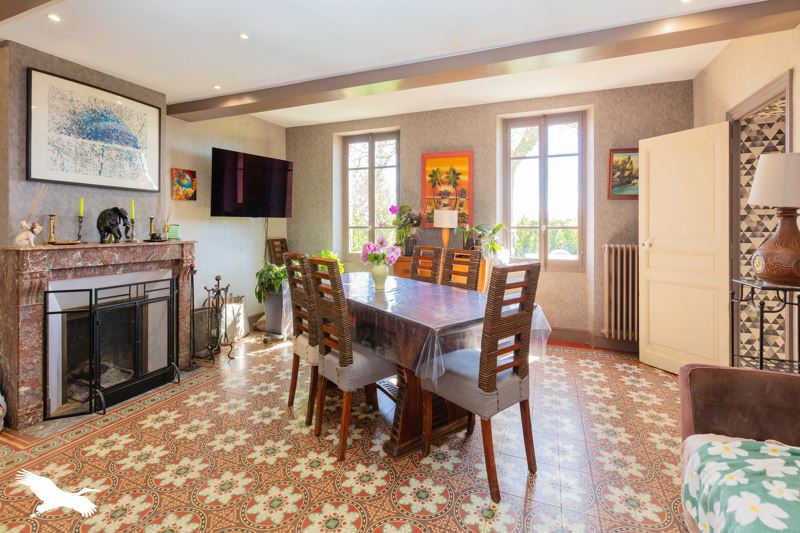 Vente Maison CINTEGABELLE - 11 pièces -390 m² - (31550)