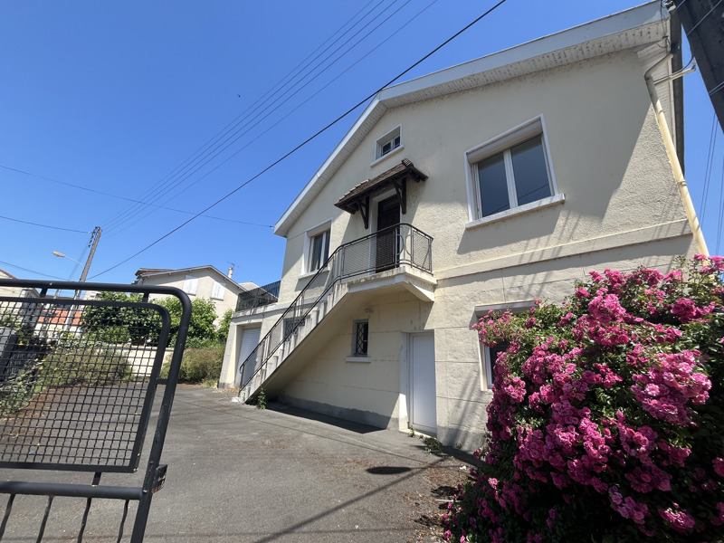 Vente Maison PERIGUEUX - 4 pièces -134 m² - (24000)