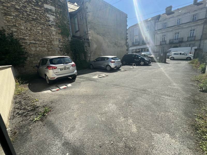 Vente Parking PERIGUEUX - -  180 m² - (24000)