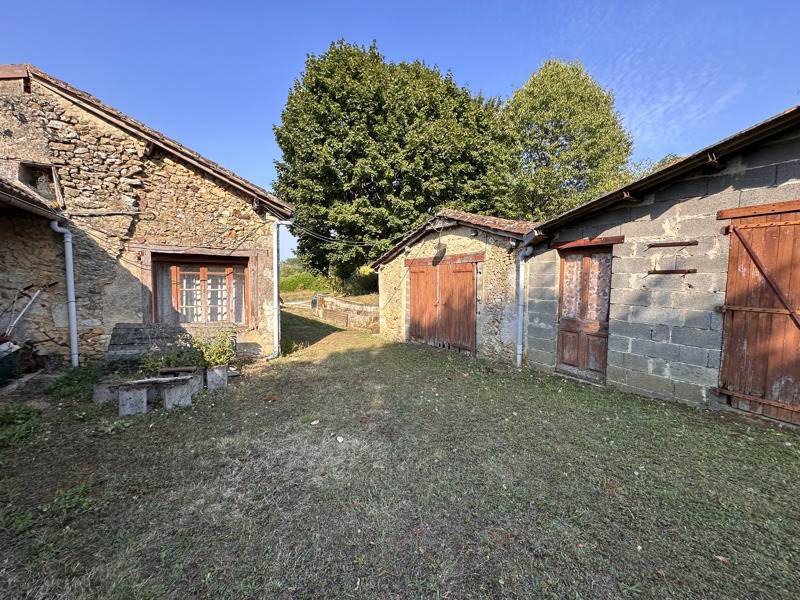 Vente Maison BEAUREGARD ET BASSAC - 7 pièces -186 m² - (24140)