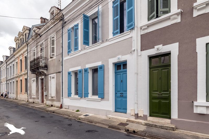 Vente Maison PERIGUEUX - 7 pièces -137 m² - (24000)