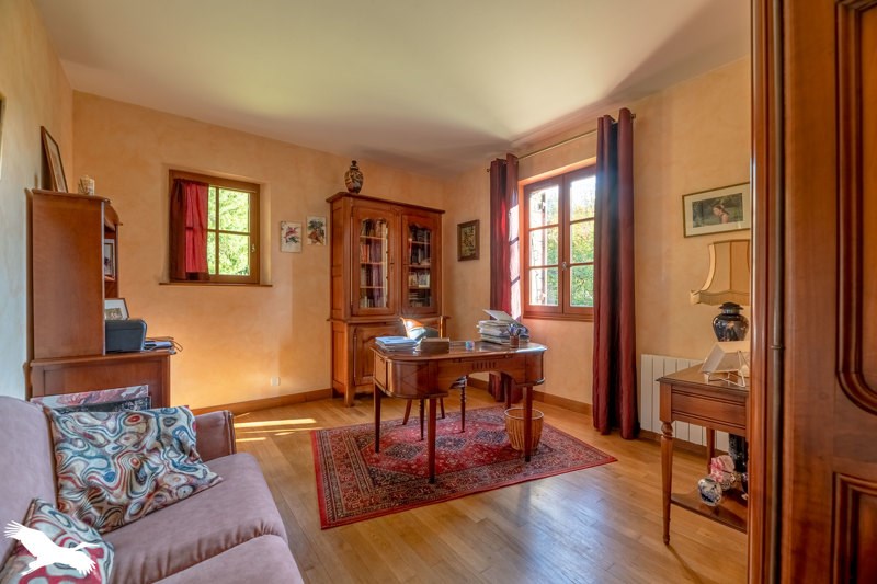 Vente Maison CHANCELADE - 6 pièces -190 m² - (24650)