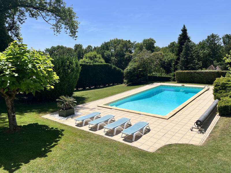 Vente Maison CHANCELADE - 7 pièces -200 m² - (24650)
