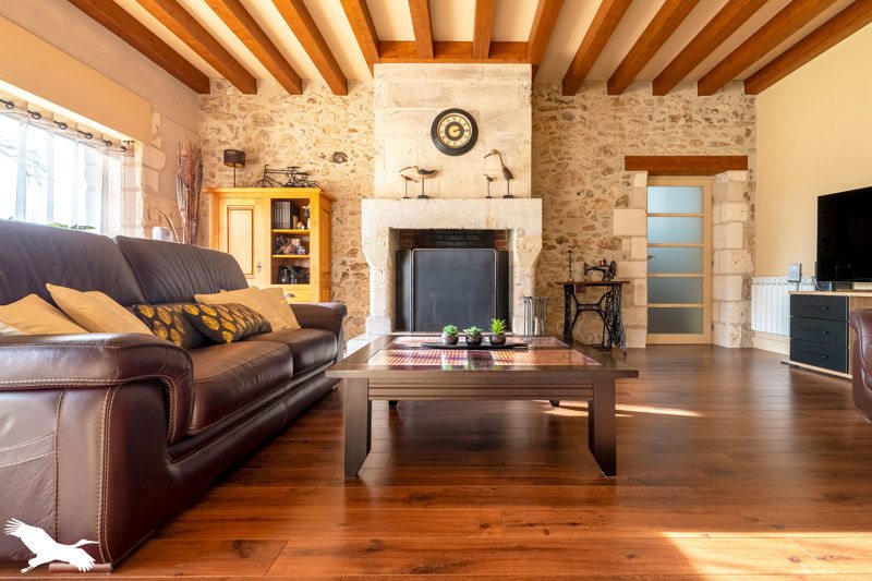 Vente Maison CHANCELADE - 7 pièces -200 m² - (24650)