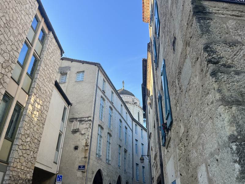 Vente Appartement PERIGUEUX - 1 pièce -35 m² - (24000)