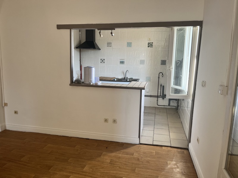 Vente Immeuble RAZAC SUR L ISLE - -  146 m² - (24430)
