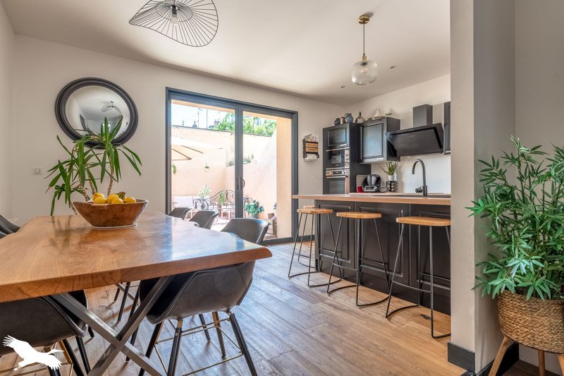 Vente Maison PERIGUEUX - 6 pièces -131 m² - (24000)