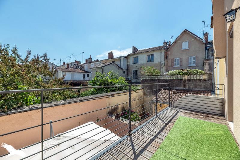 Vente Maison PERIGUEUX - 6 pièces -131 m² - (24000)