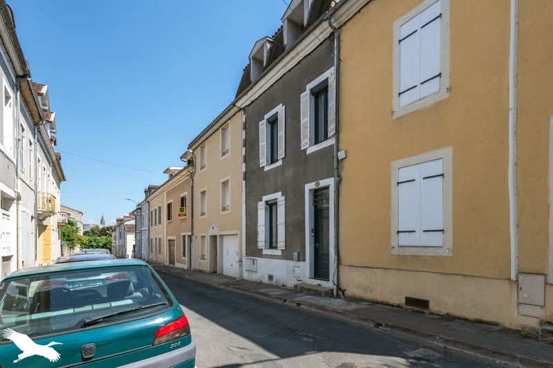 Vente Maison PERIGUEUX - 6 pièces -131 m² - (24000)