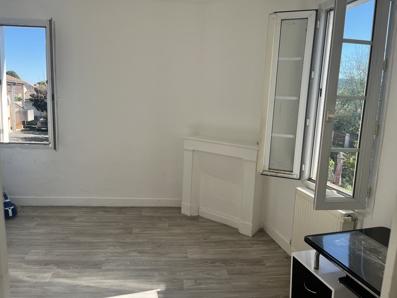 Vente Immeuble RAZAC SUR L ISLE - -  146 m² - (24430)