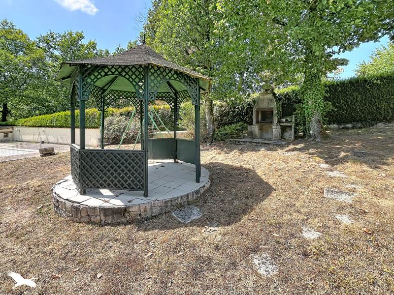 Vente Maison CHANCELADE - 5 pièces -105 m² - (24650)