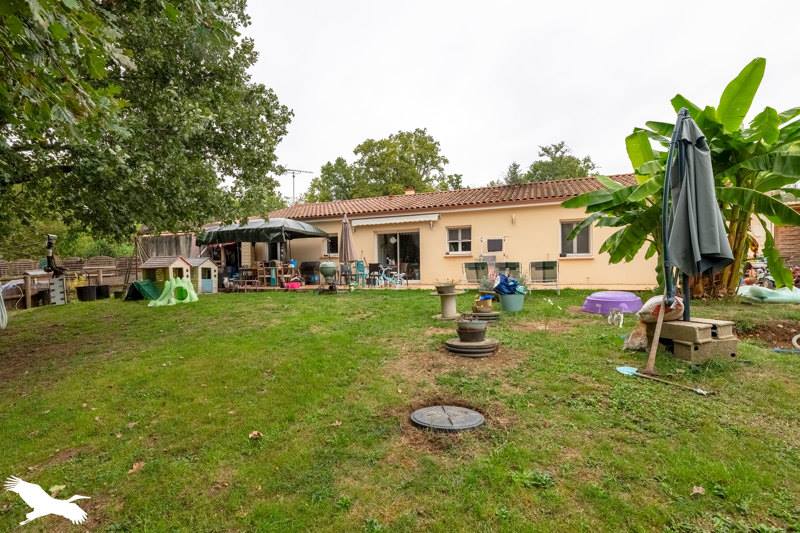 Maison 6 pièces 137 m² · à Agonac · 137 m² · 241 960 €