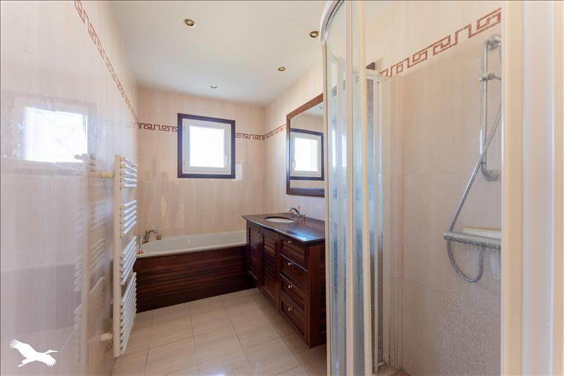 Vente Maison PESSAC - 5 pièces -120 m² - (33600)