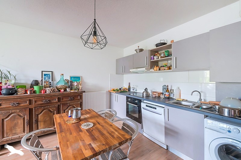 Vente Appartement PESSAC - 3 pièces -63 m² - (33600)