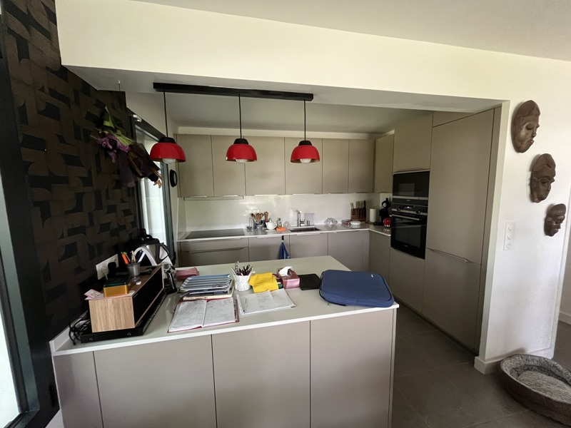 Vente Appartement PESSAC - 3 pièces -84 m² - (33600)
