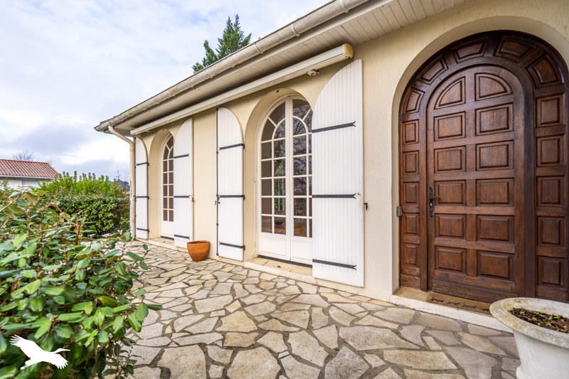 Vente Maison PESSAC - 9 pièces -226 m² - (33600)