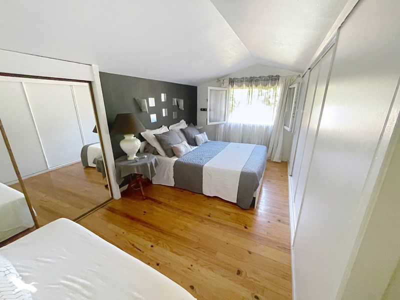 Vente Maison Pessac - 6 pièces -152 m² - (33600)