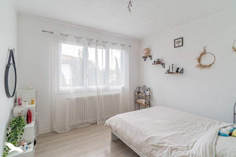 Vente Maison Pessac - 8 pièces -237 m² - (33600)