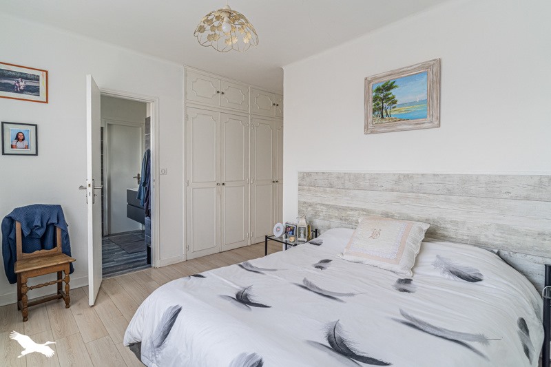 Vente Maison Pessac - 8 pièces -237 m² - (33600)