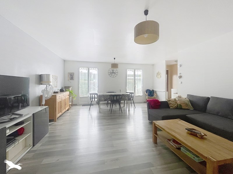 Maison 5 pièces 101 m² · à Pessac · 101 m² · 374 880 €