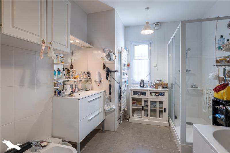 Vente Maison PORT D ENVAUX - 7 pièces -243 m² - (17350)