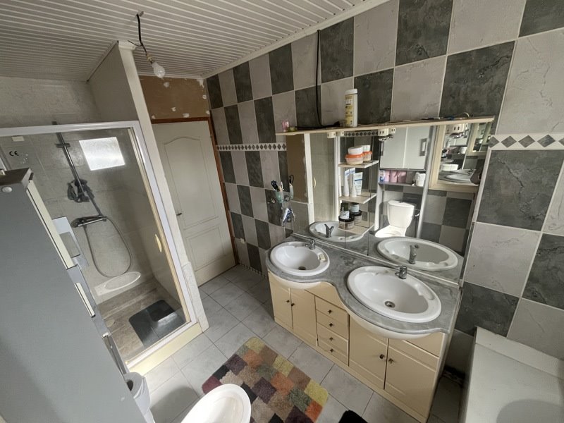 Vente Maison ST JEAN D ANGELY - 4 pièces -97 m² - (17400)